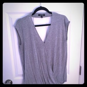 🌸🌸🌸Apt. 9 fancy gray tank🌸🌸🌸
